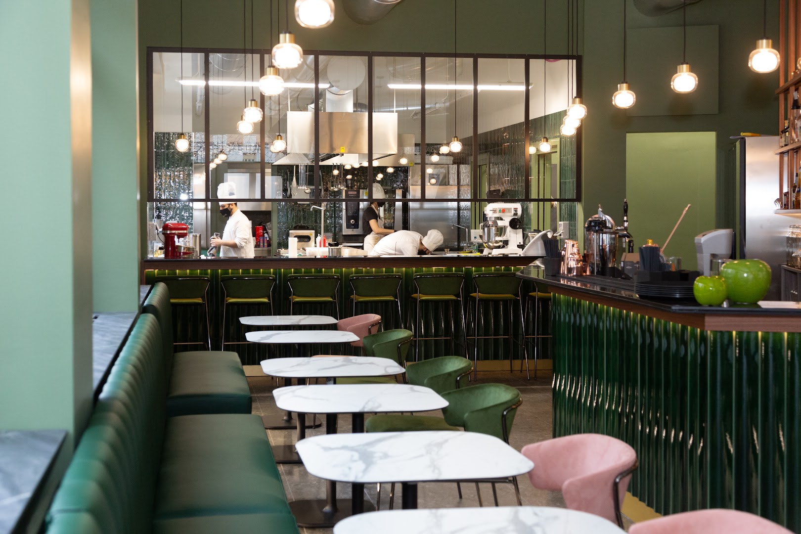 The Corner - Illy Caffè & Cocktail