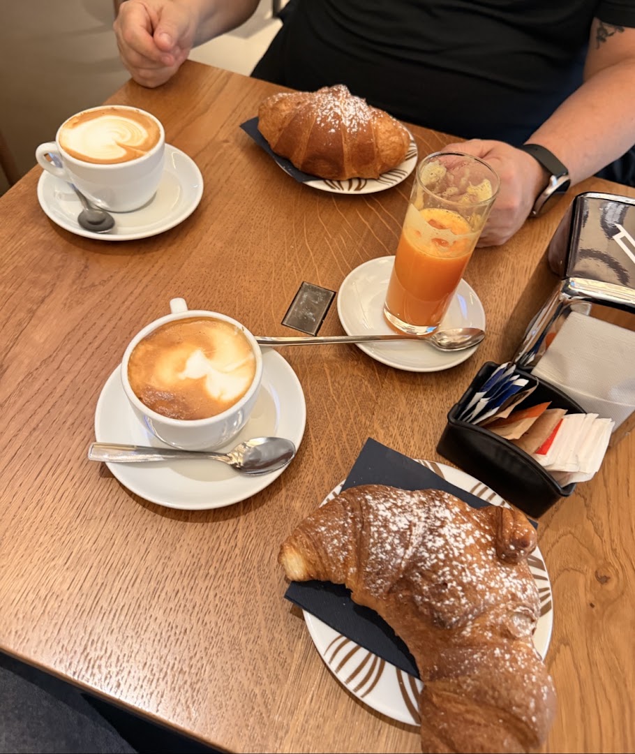 The Forum | Bistrot & Coworking-Rome Pigneto