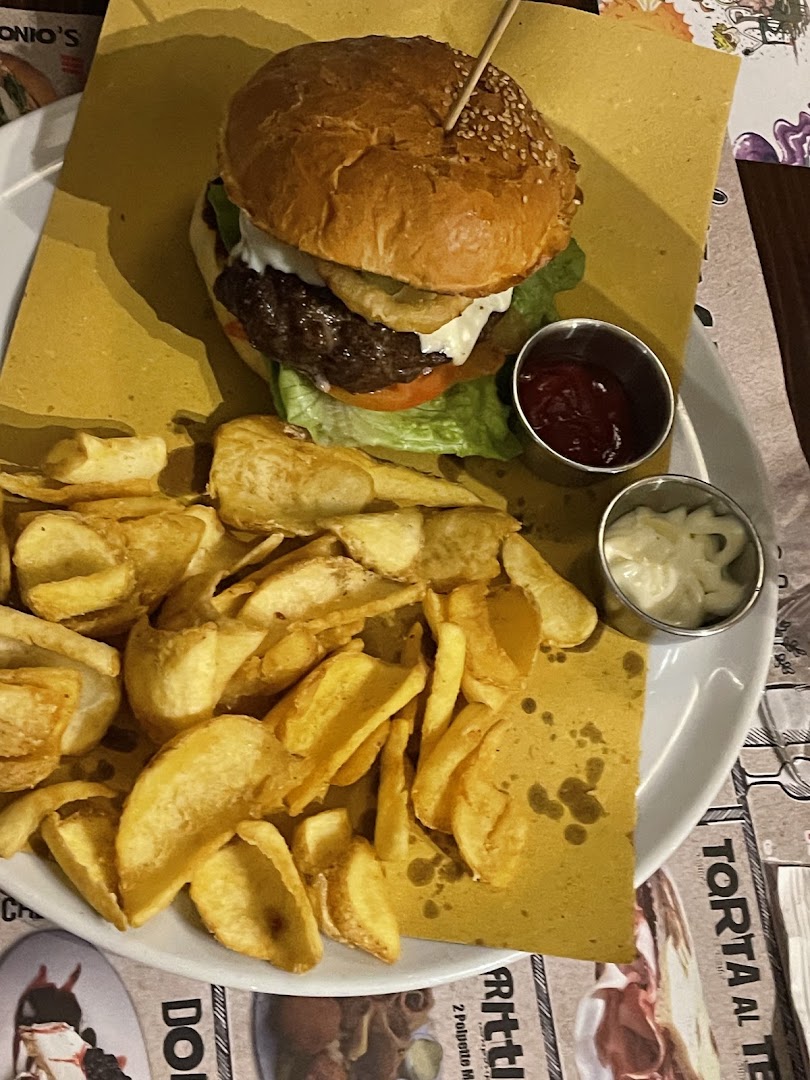 The Galleon Pub&Pizzeria