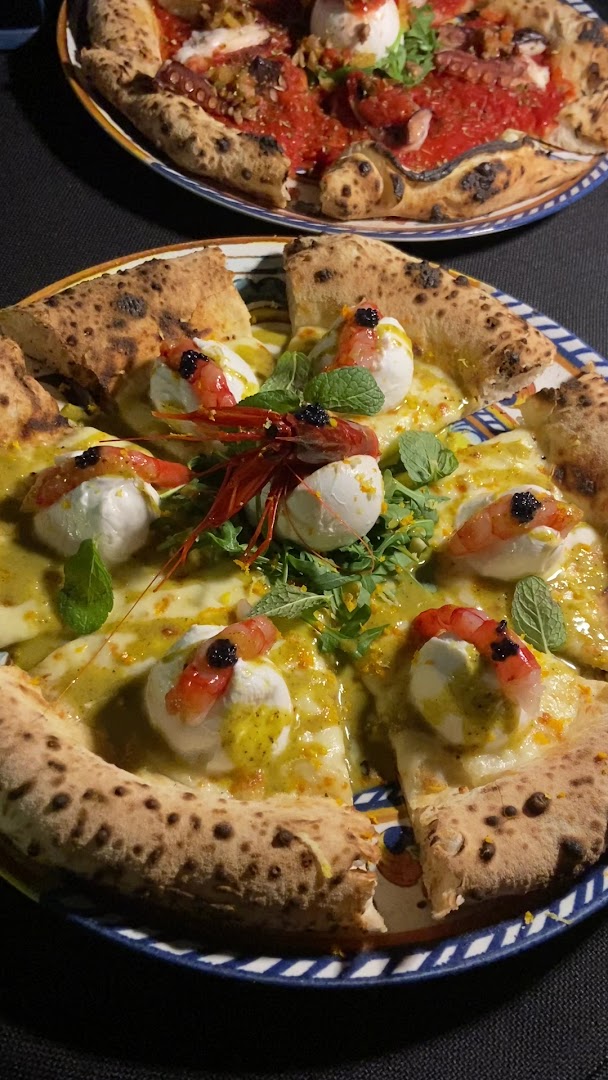 The Gallery Pizzart Food & Drink