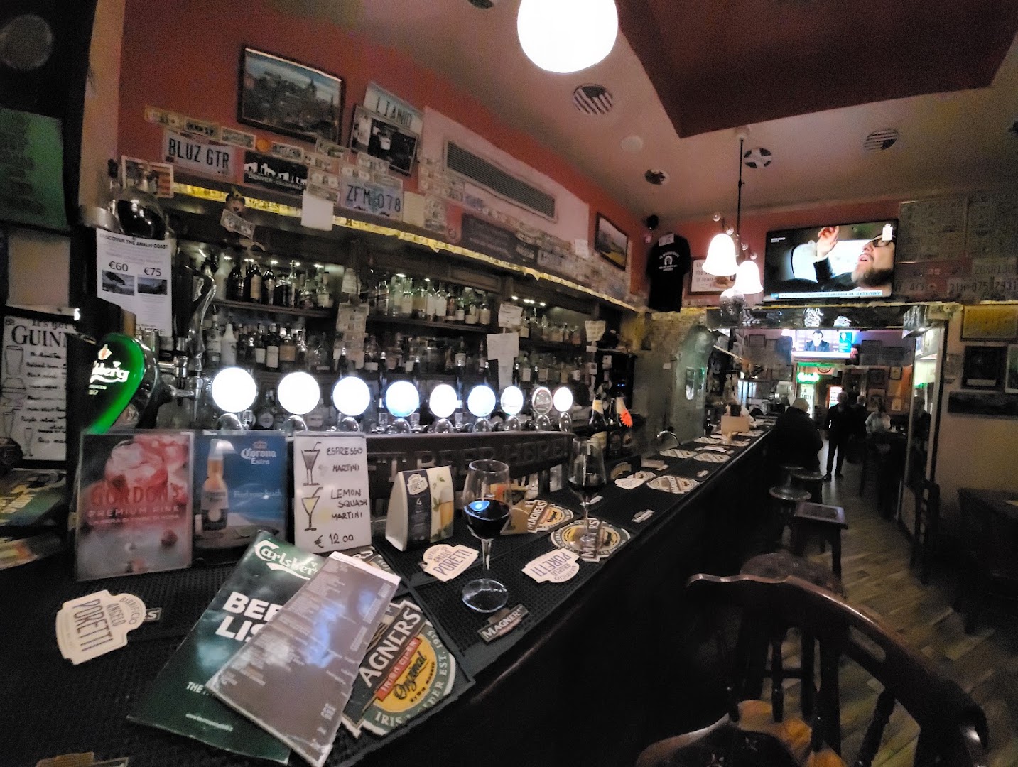 The Horse Shoe Bar