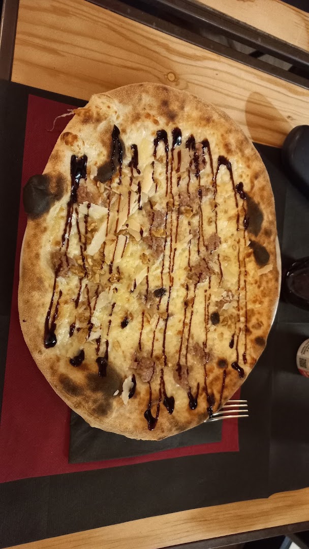The Kiss in Piazza - Pizzeria, Carpi