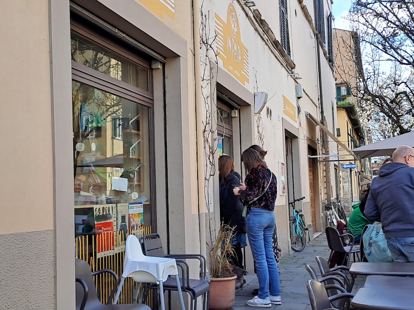 The Little Folk, Lucca