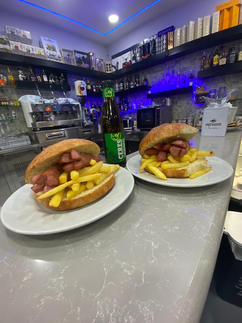 THE PLACE BAR