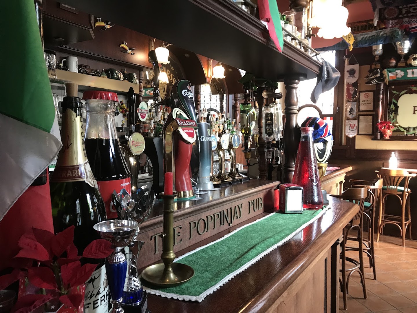 The Poppinjay Pub