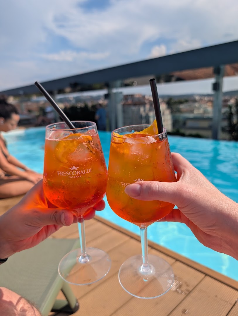 The Rooftop @ The Social Hub - Florence Belfiore