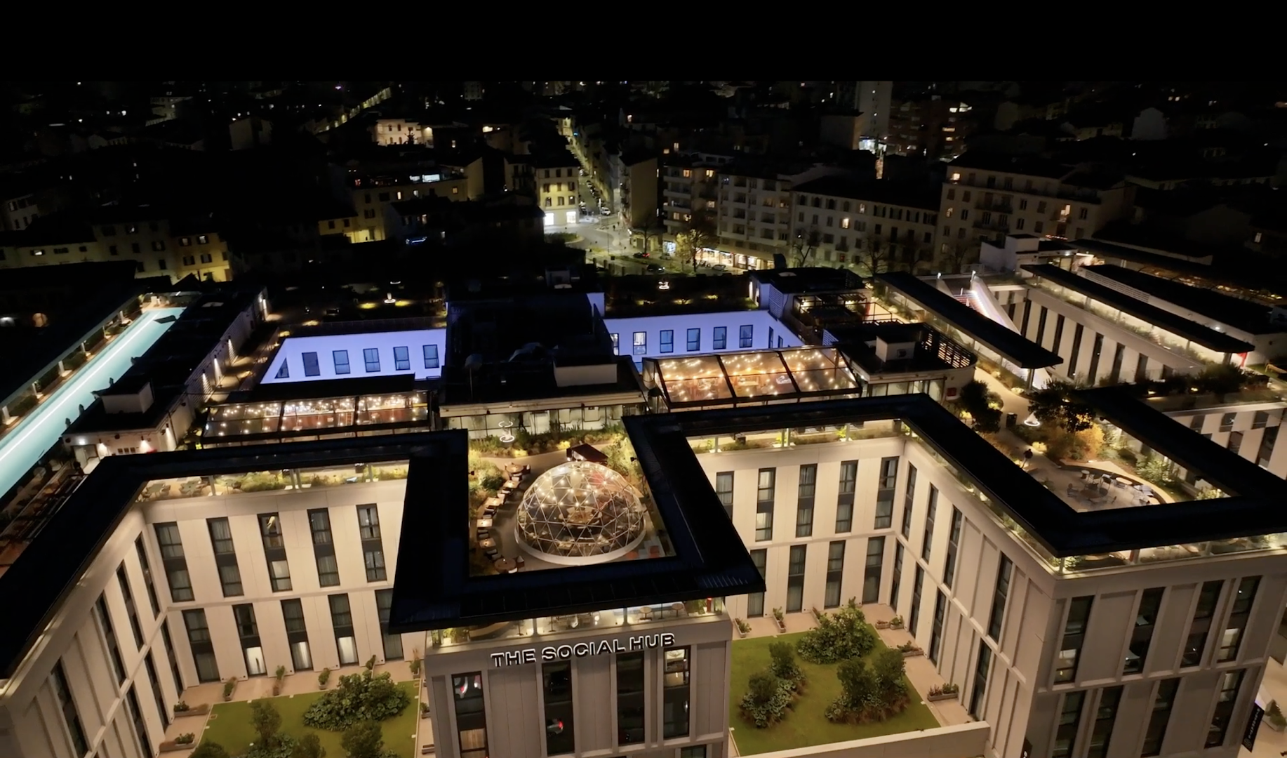 The Rooftop @ The Social Hub - Florence Belfiore
