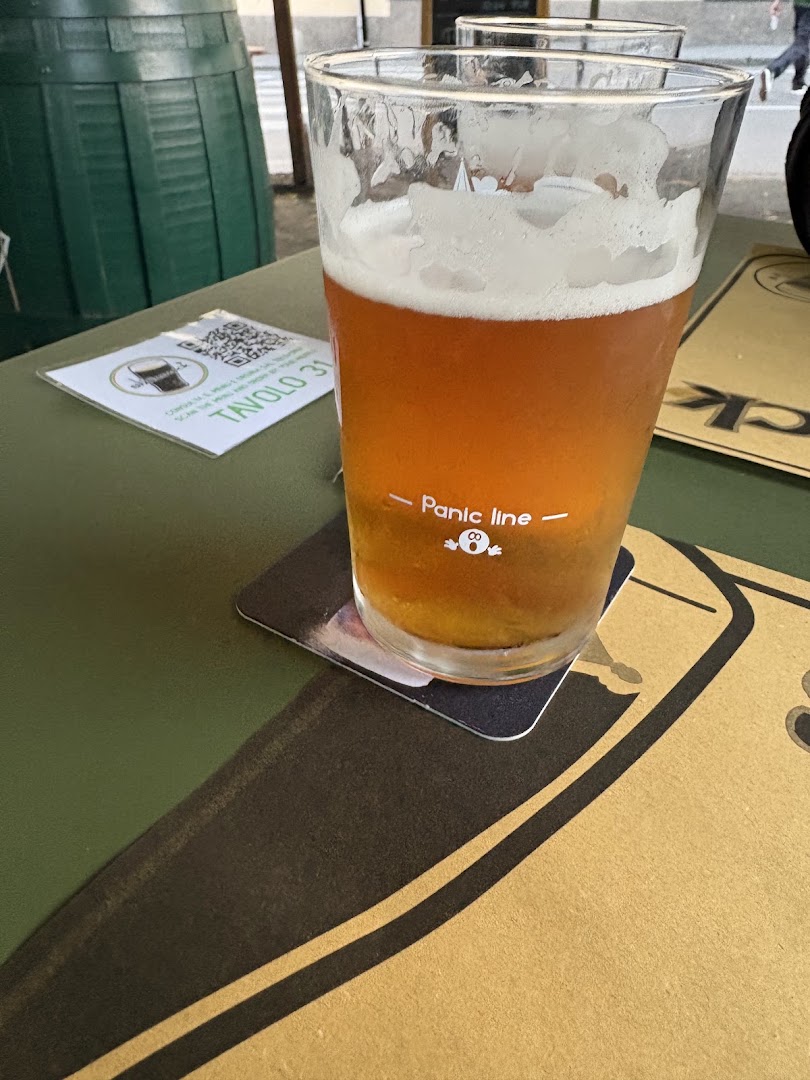 The Shamrock Irish Pub