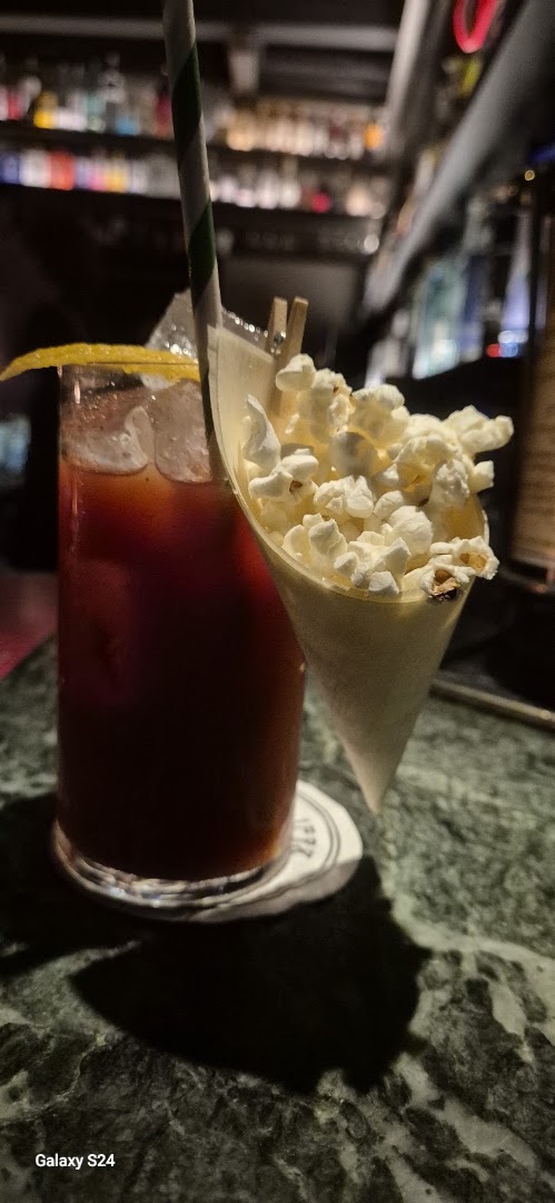 The Soda Jerk, Verona