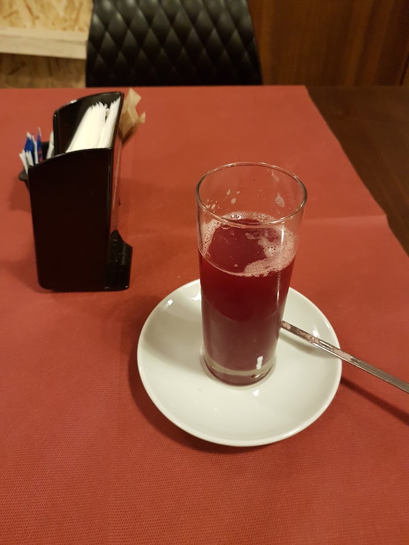 The Square Cafè