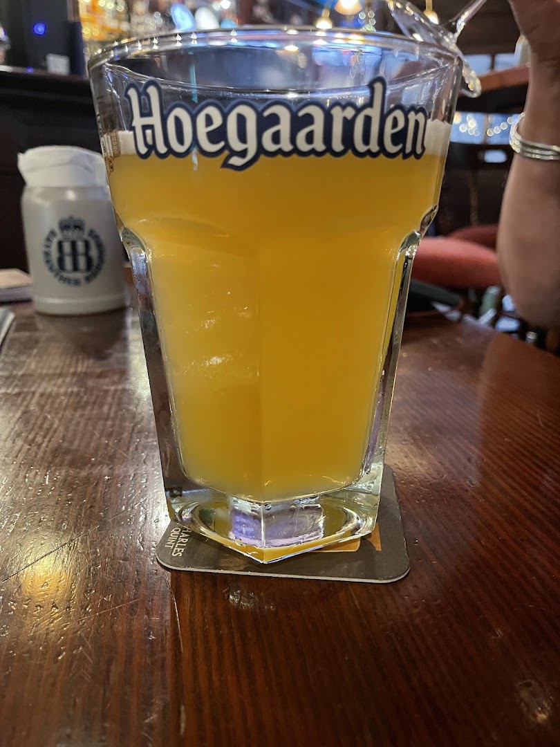 The Stuart, Scottish Pub