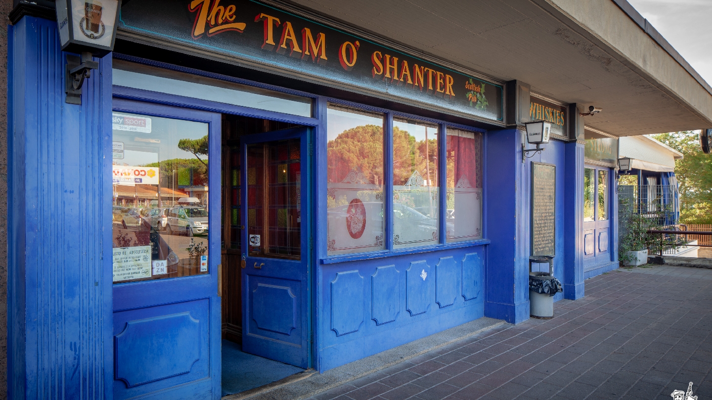 The Tam O' Shanter, Roma