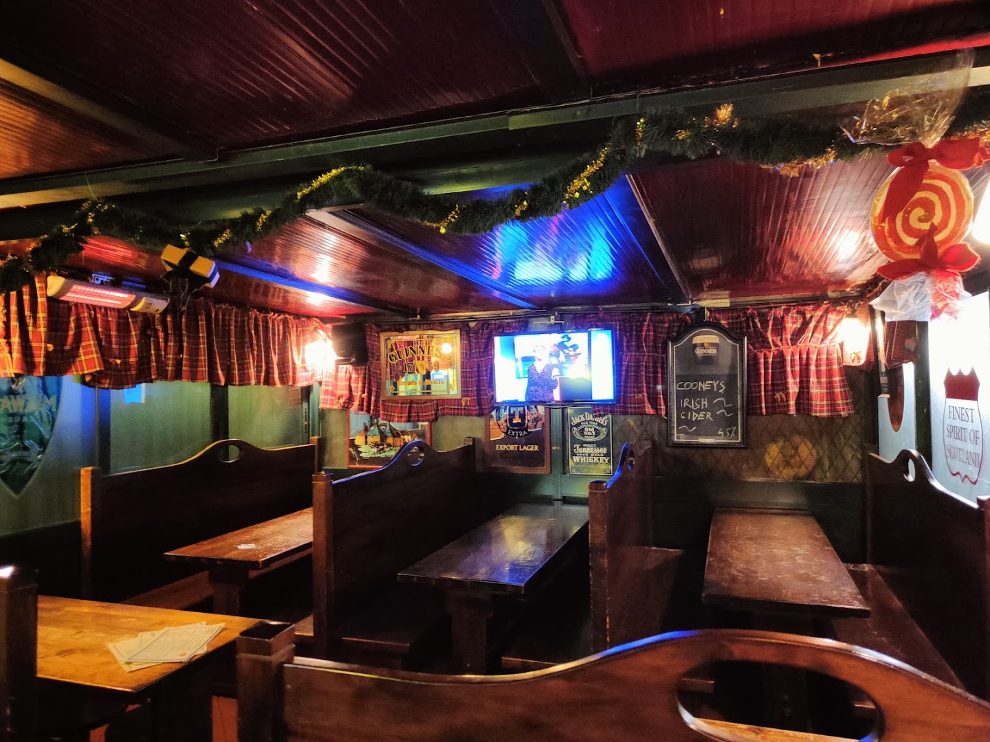 The Tartan Pub