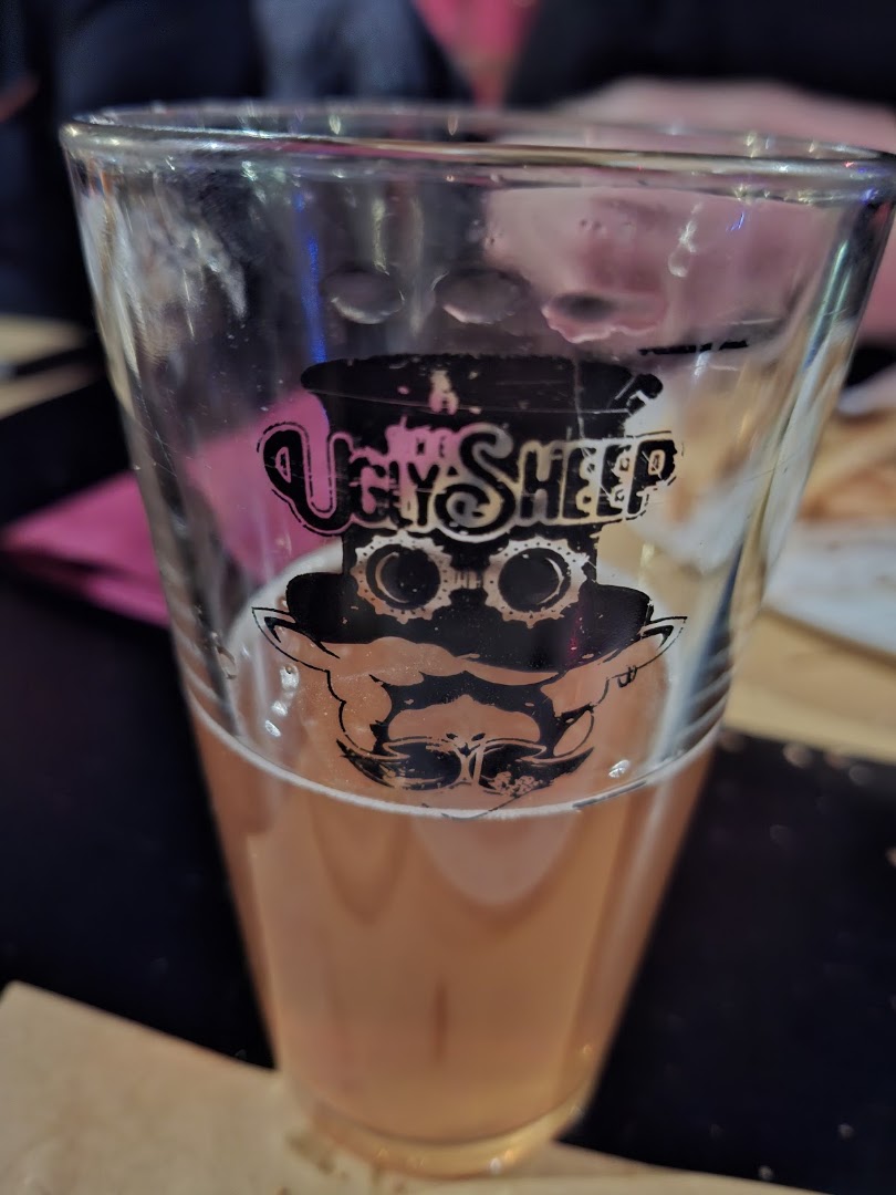 The Ugly Sheep Brewery - Birreria artigianale con 14 birre in spina