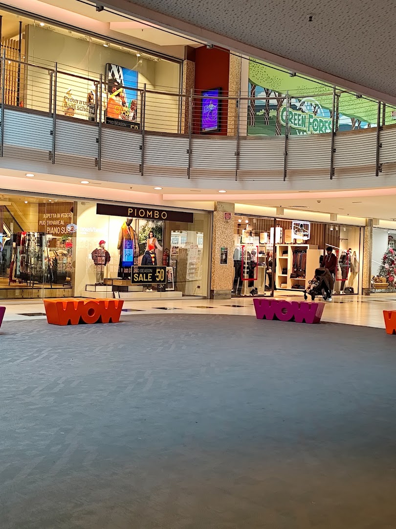 The Wow Side - Shopping Centre