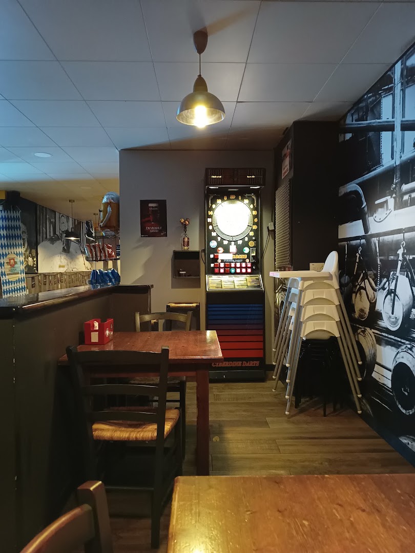 Theo Pub, Brescia