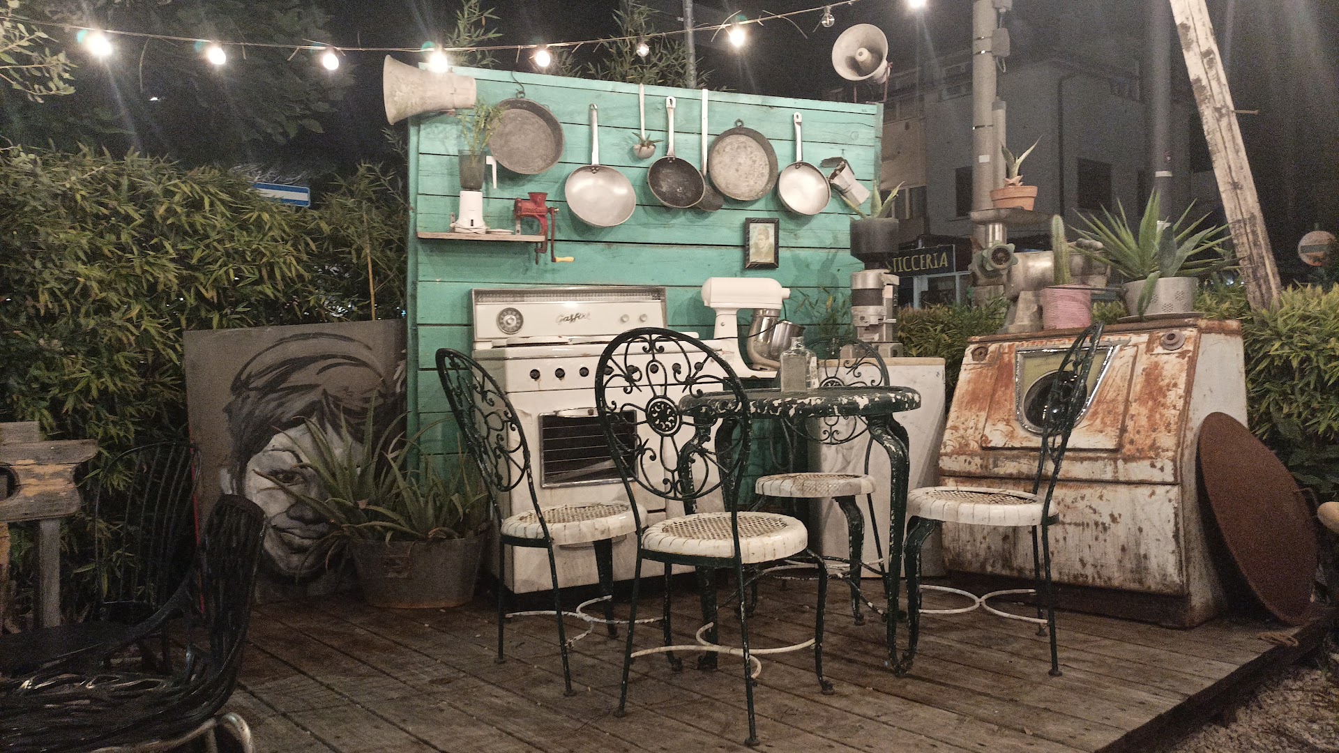 The Place - Spirits&Soul Food