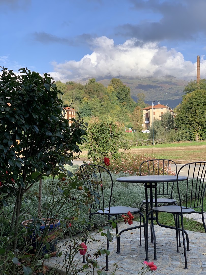 Three Trees coffee & restaurant, Biella