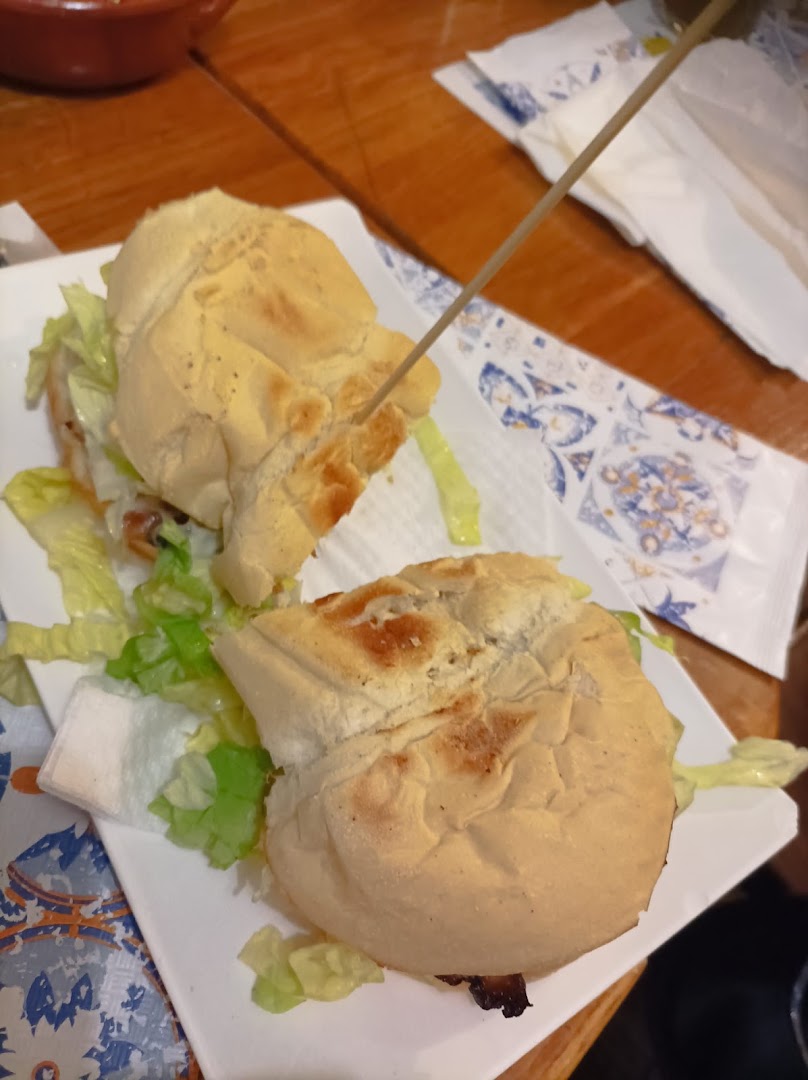 Thunder Burger Pizzeria