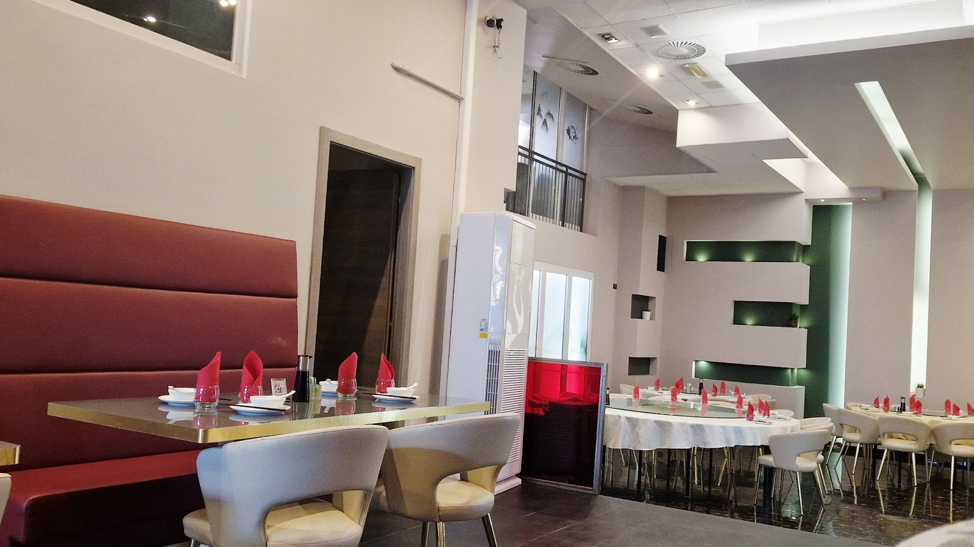 Tian Yi JiAO Padova Angolo del Mondo SRLS, Padova