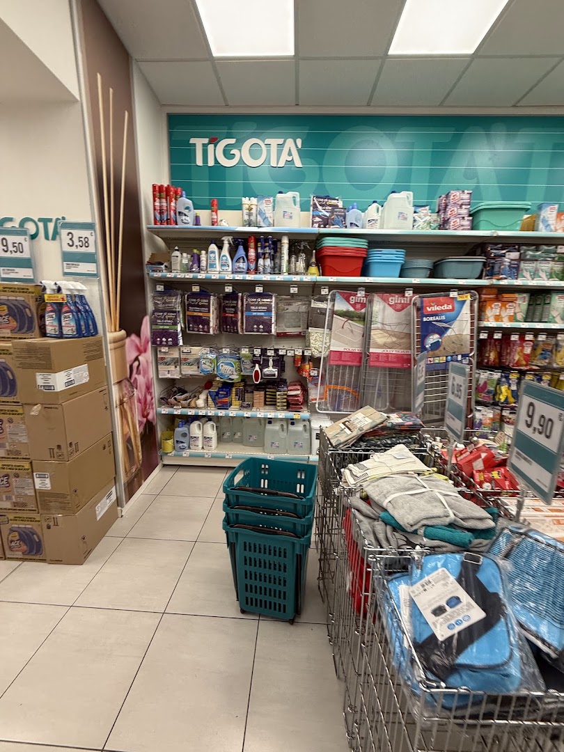 Tigotà, San Genesio ed Uniti
