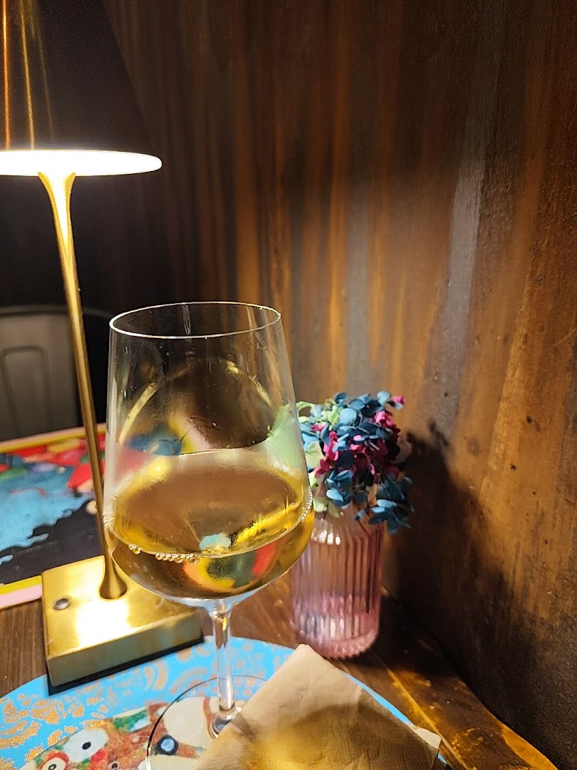 Timoty Drinks & Kitchen