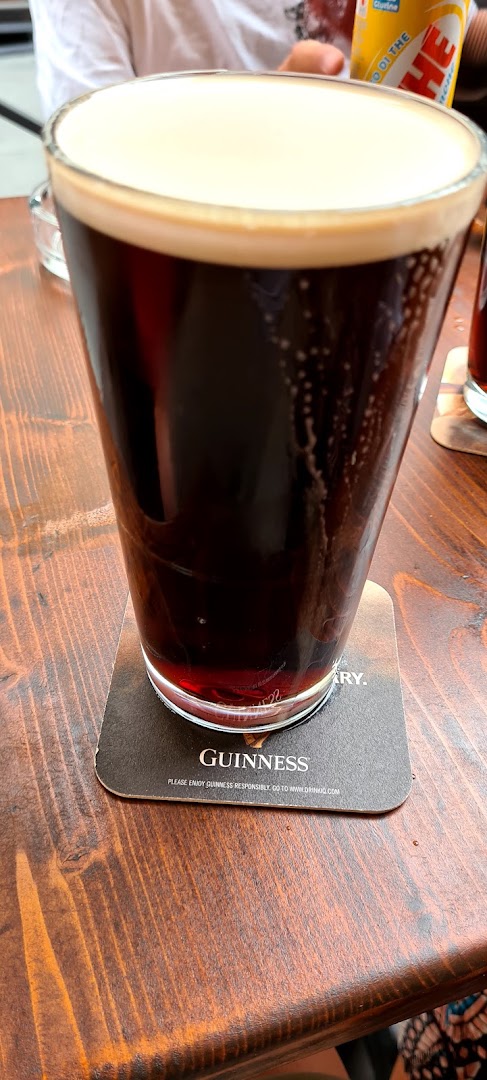 Tinakilly Irish Pub