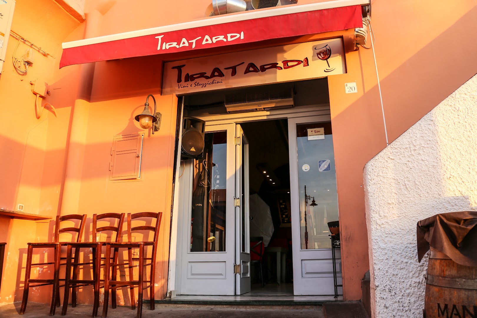 TiraTardi