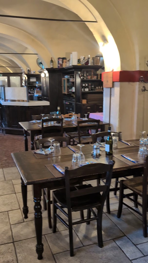 TiroVino Osteria