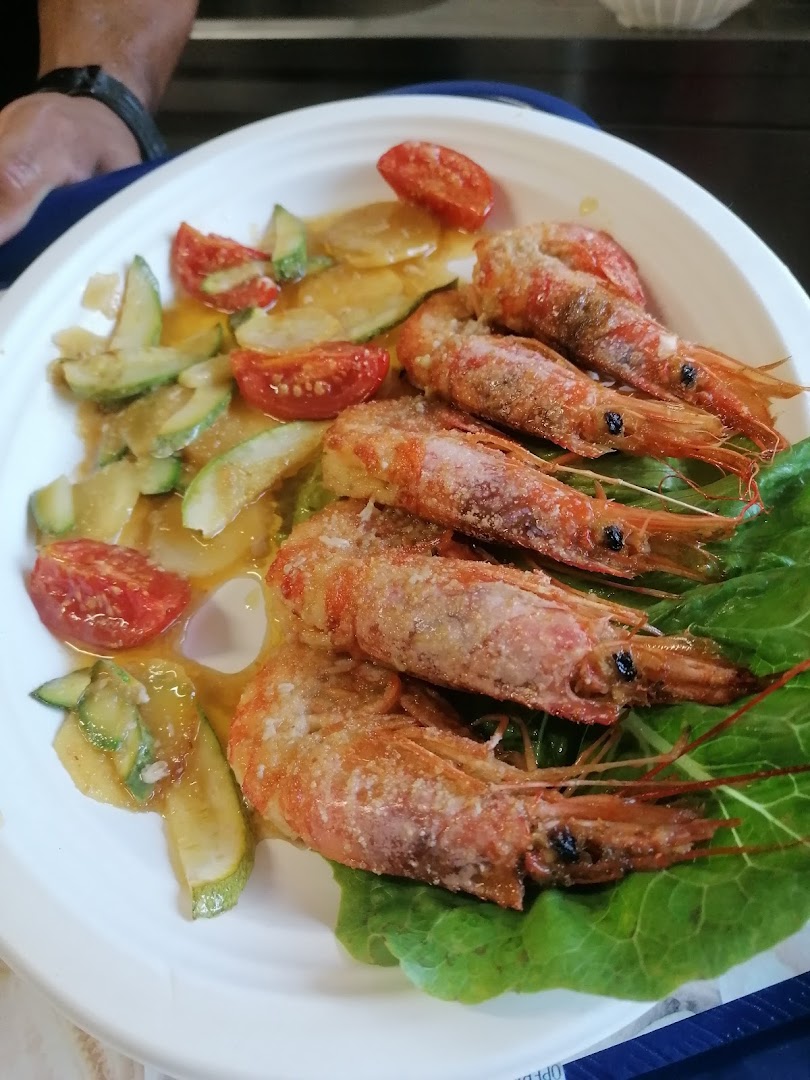 Tirseno beach bar