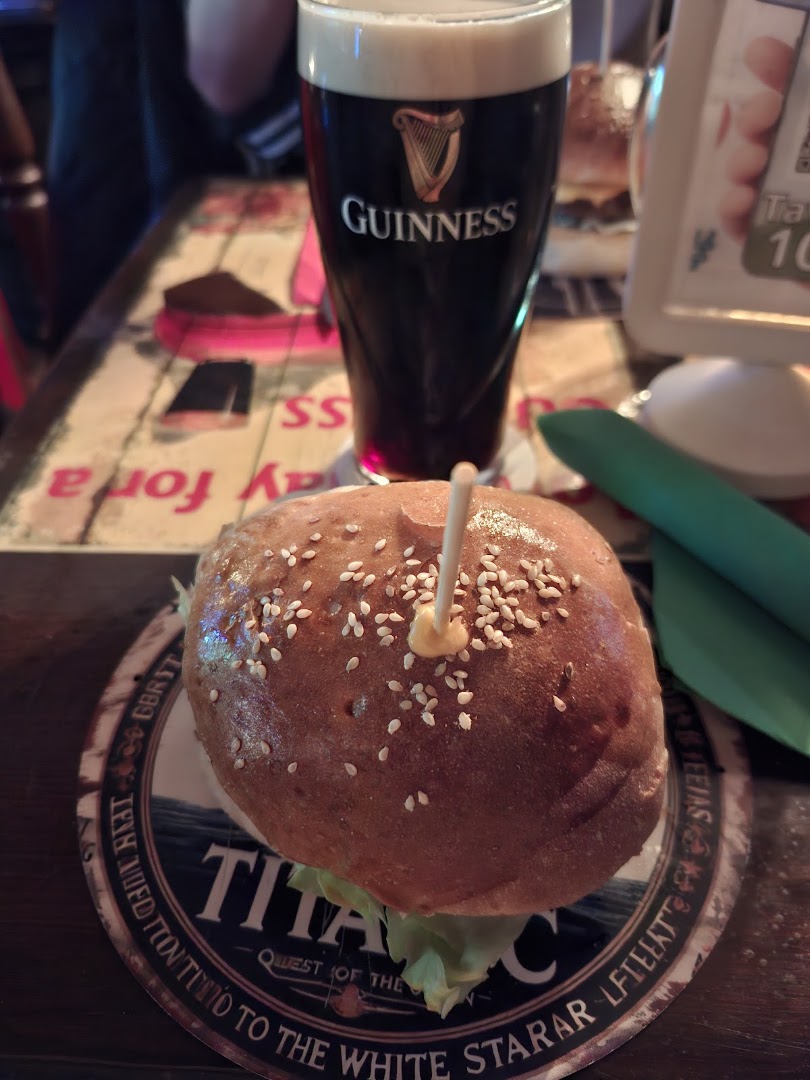 Titanic Irish Pub 1991