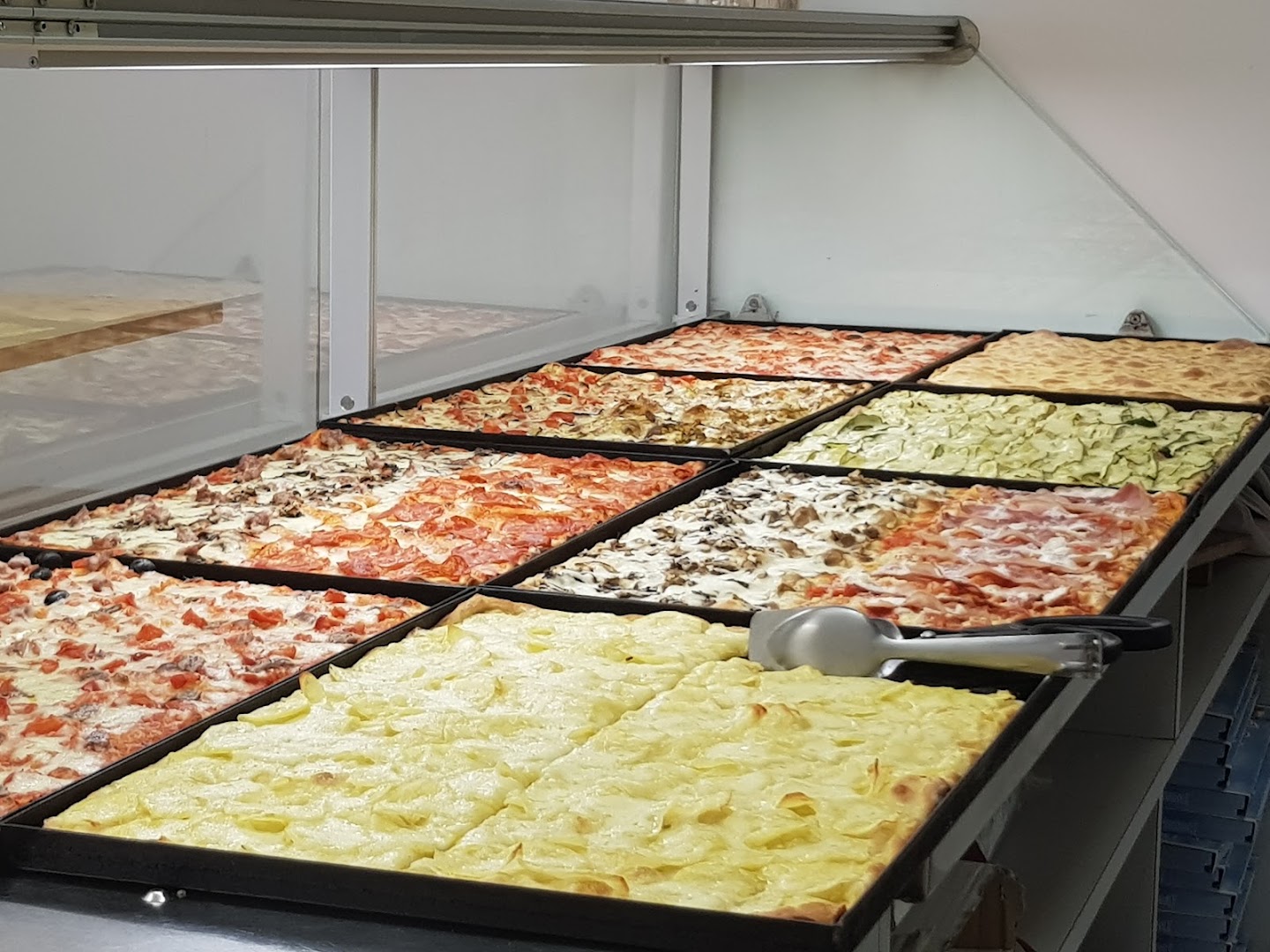 Titti Pizza Di Socciarelli Tiziana E Vannuzzi Daniele Snc