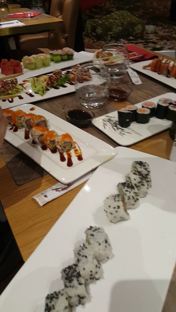 TO SUSHI RESTAURANT