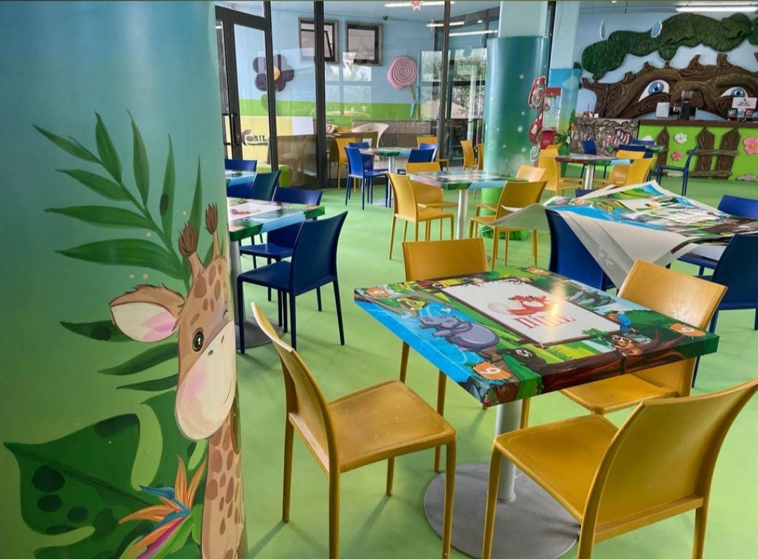 Tobiland Play & Food
