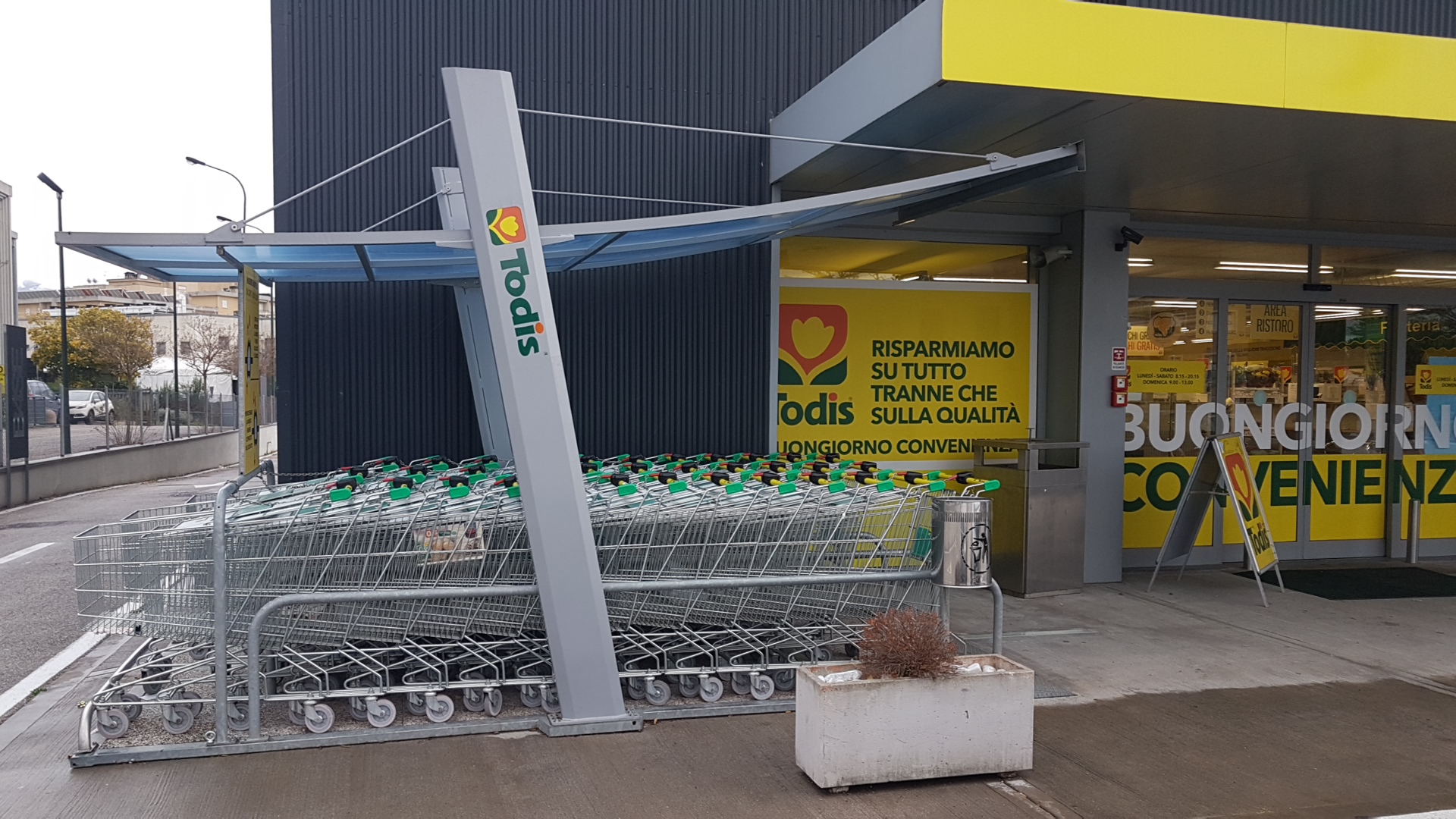 Todis - Supermercato (Foligno - via Fiamenga), Foligno