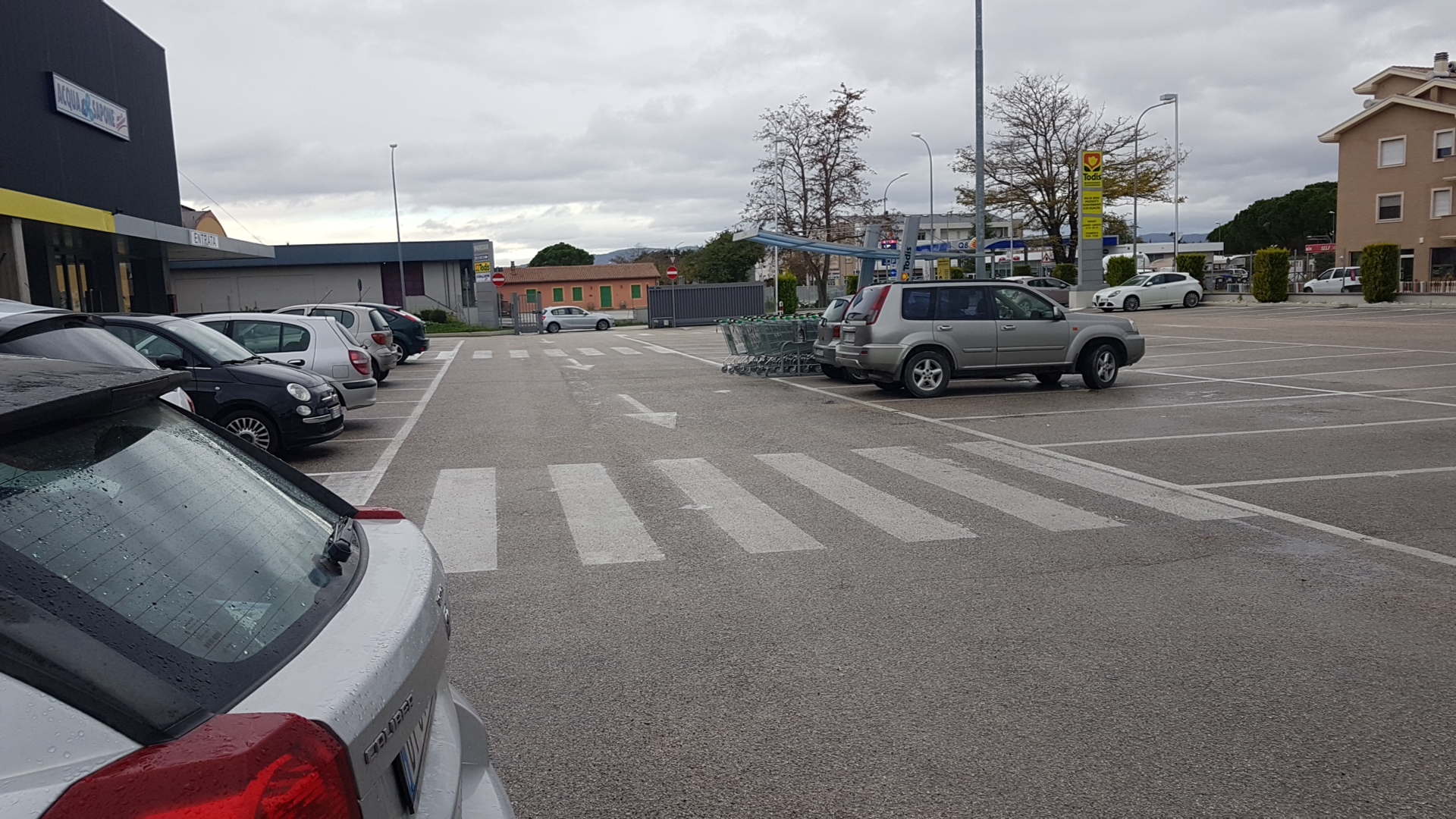 Todis - Supermercato (Foligno - via Fiamenga)