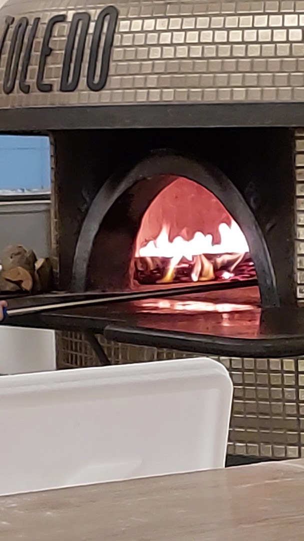 Toledo Pizzeria Napoletana