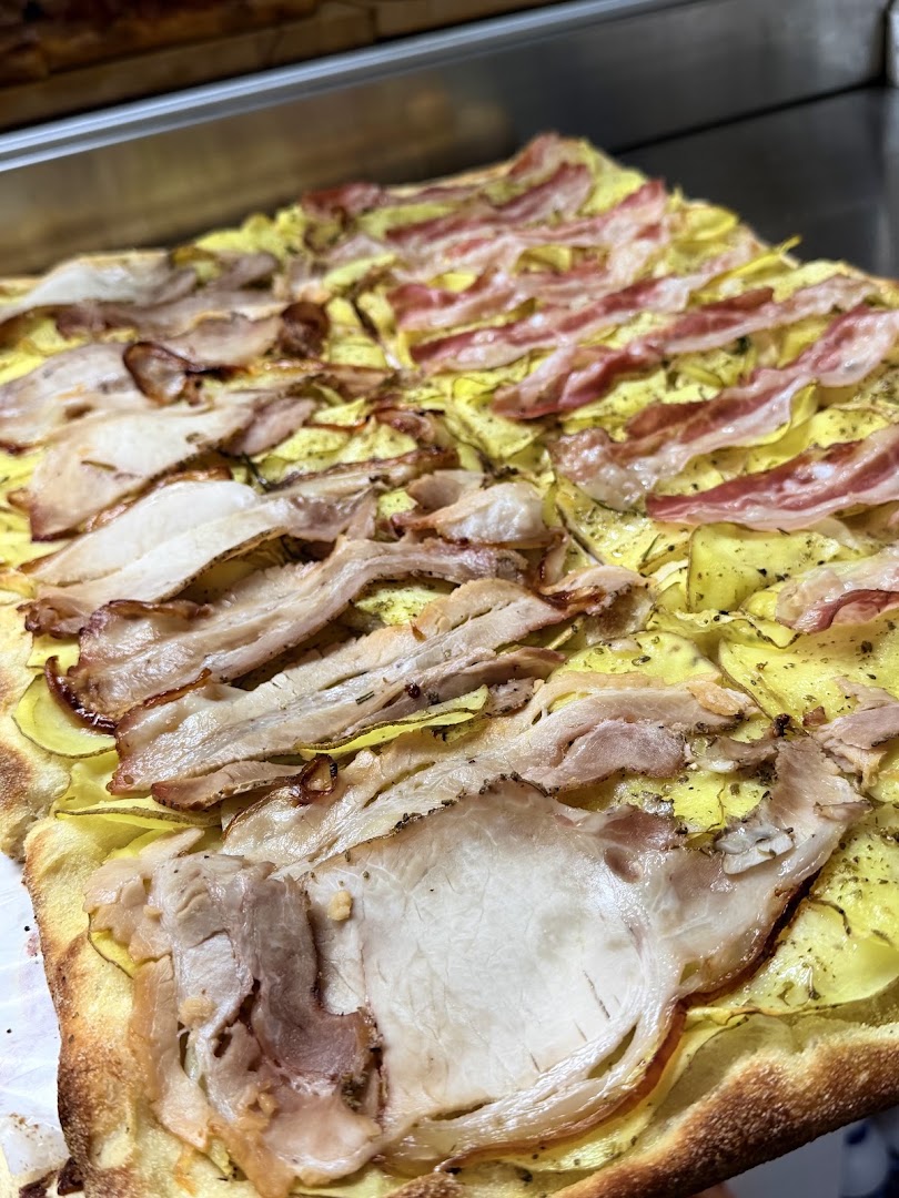 Tomì pizza in teglia