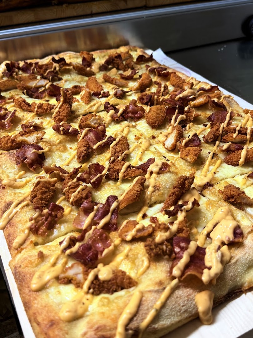 Tomì pizza in teglia