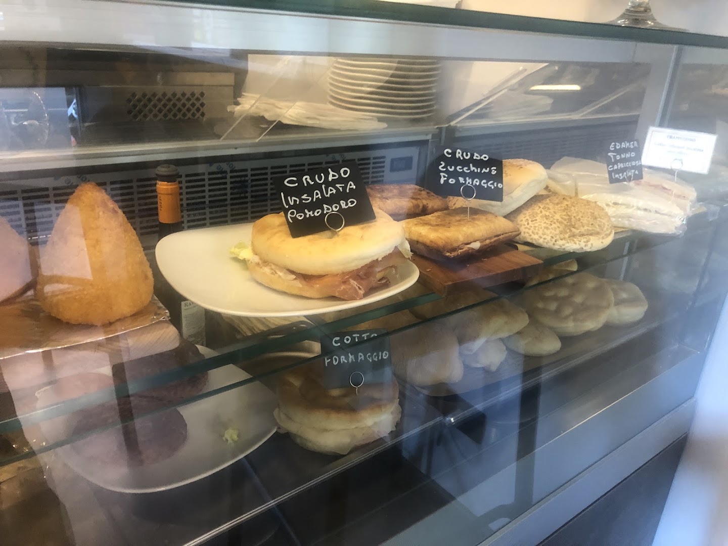 Tonelli's Bar