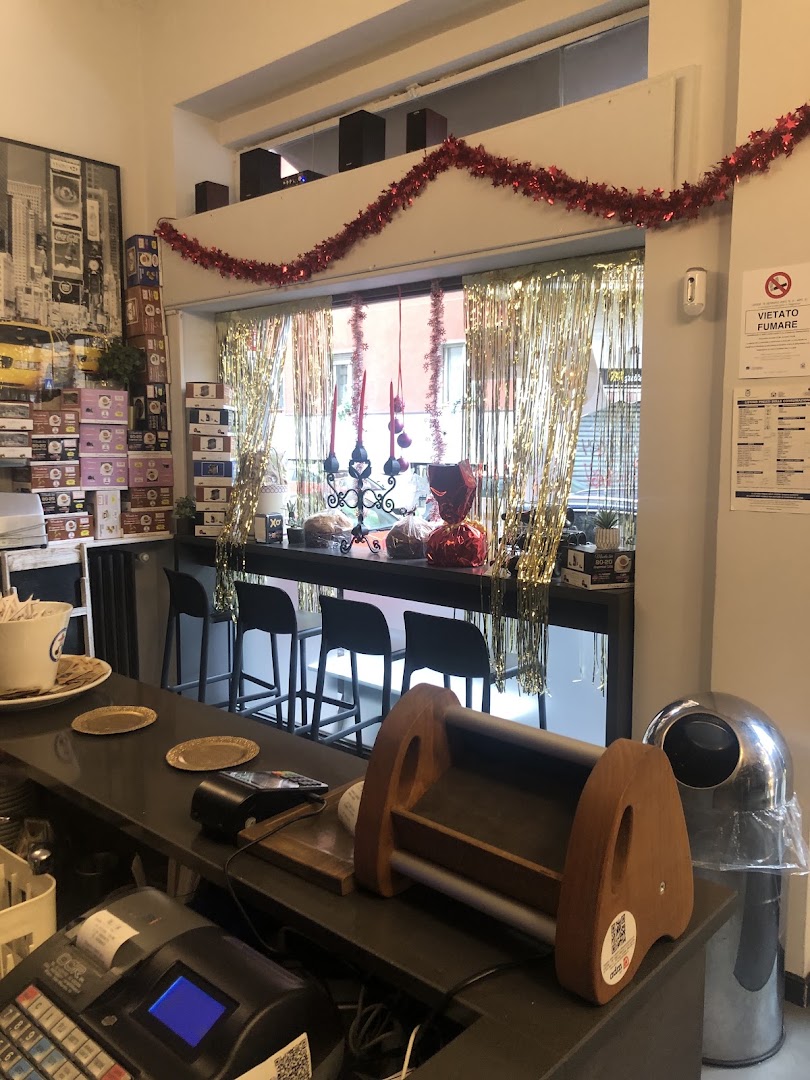 Tonelli's Bar