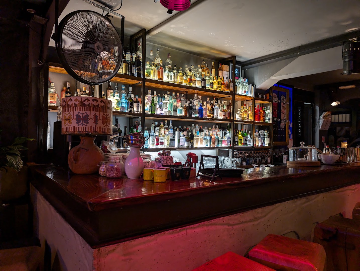 TooBar