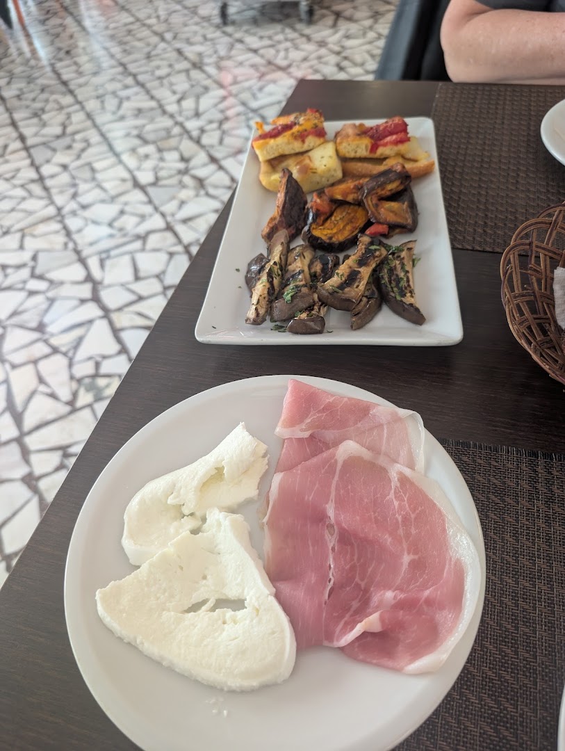 Top Food Self Service | Ruvo di Puglia