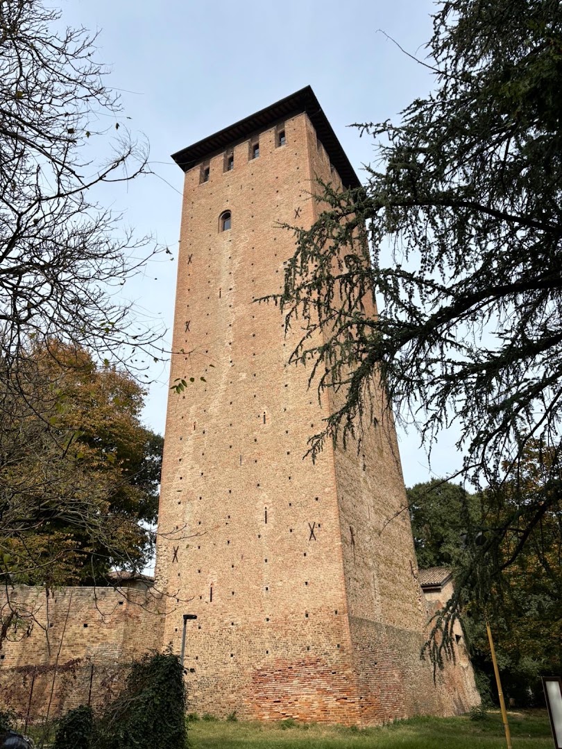 Torre dei Modenesi