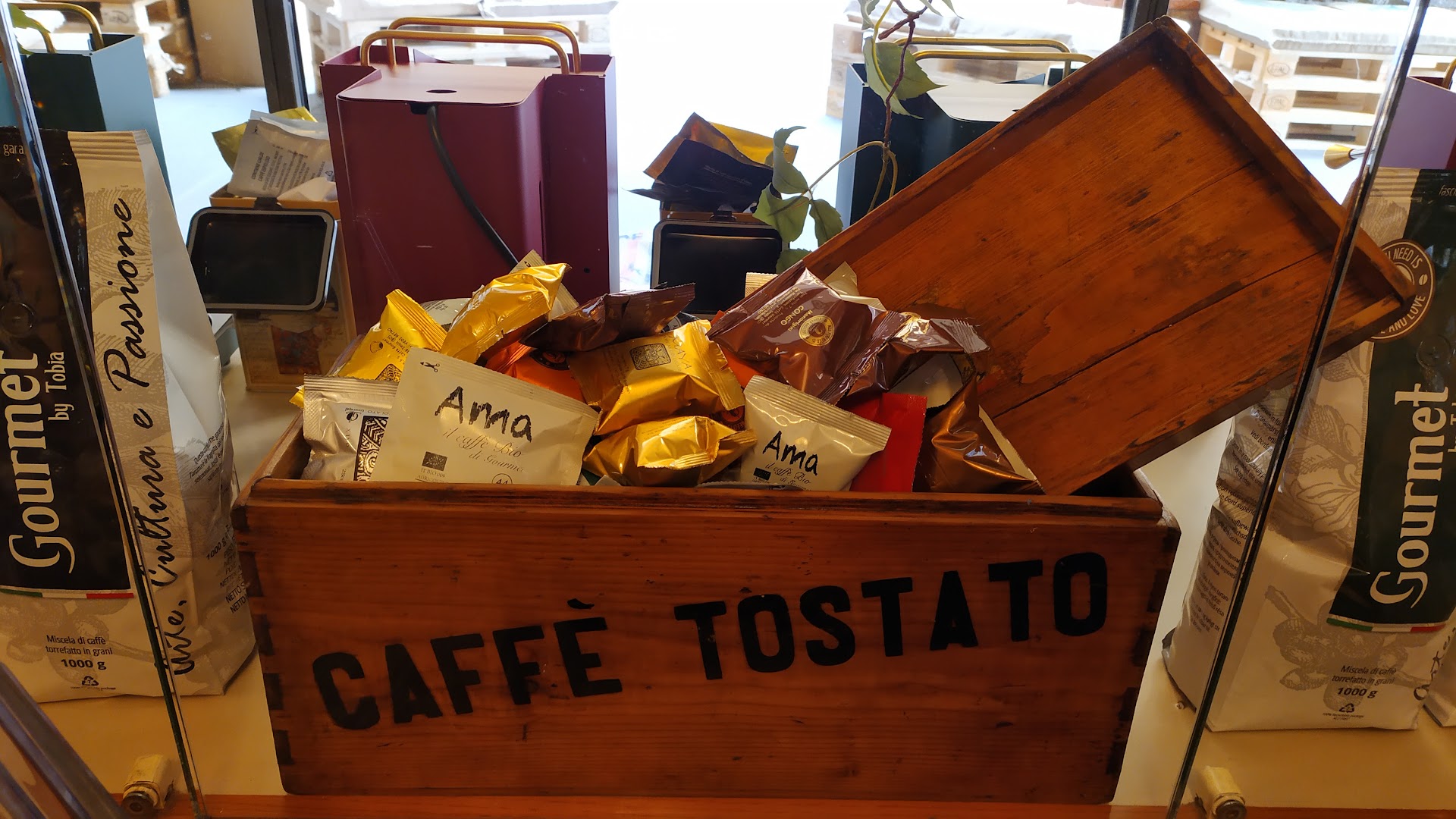 Torrefazione Caffè Gourmet by Tobia