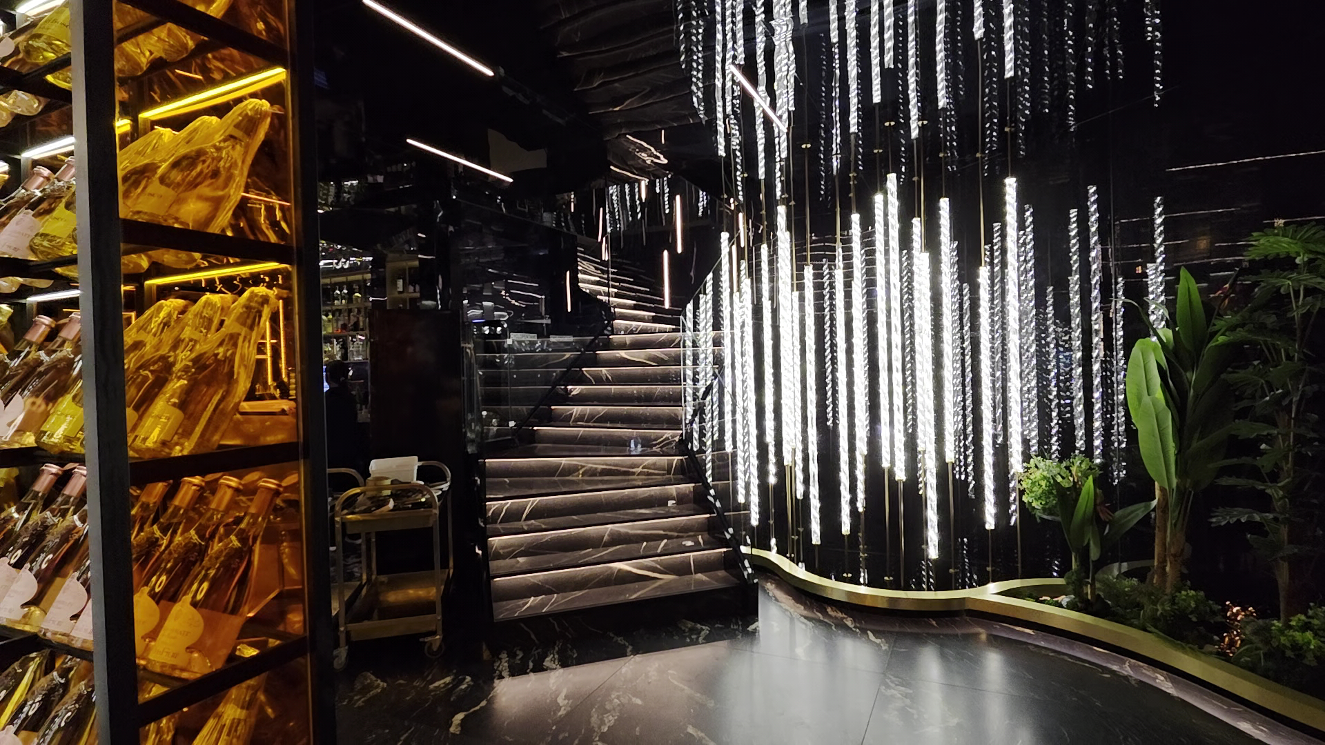 Toshi Restaurant
