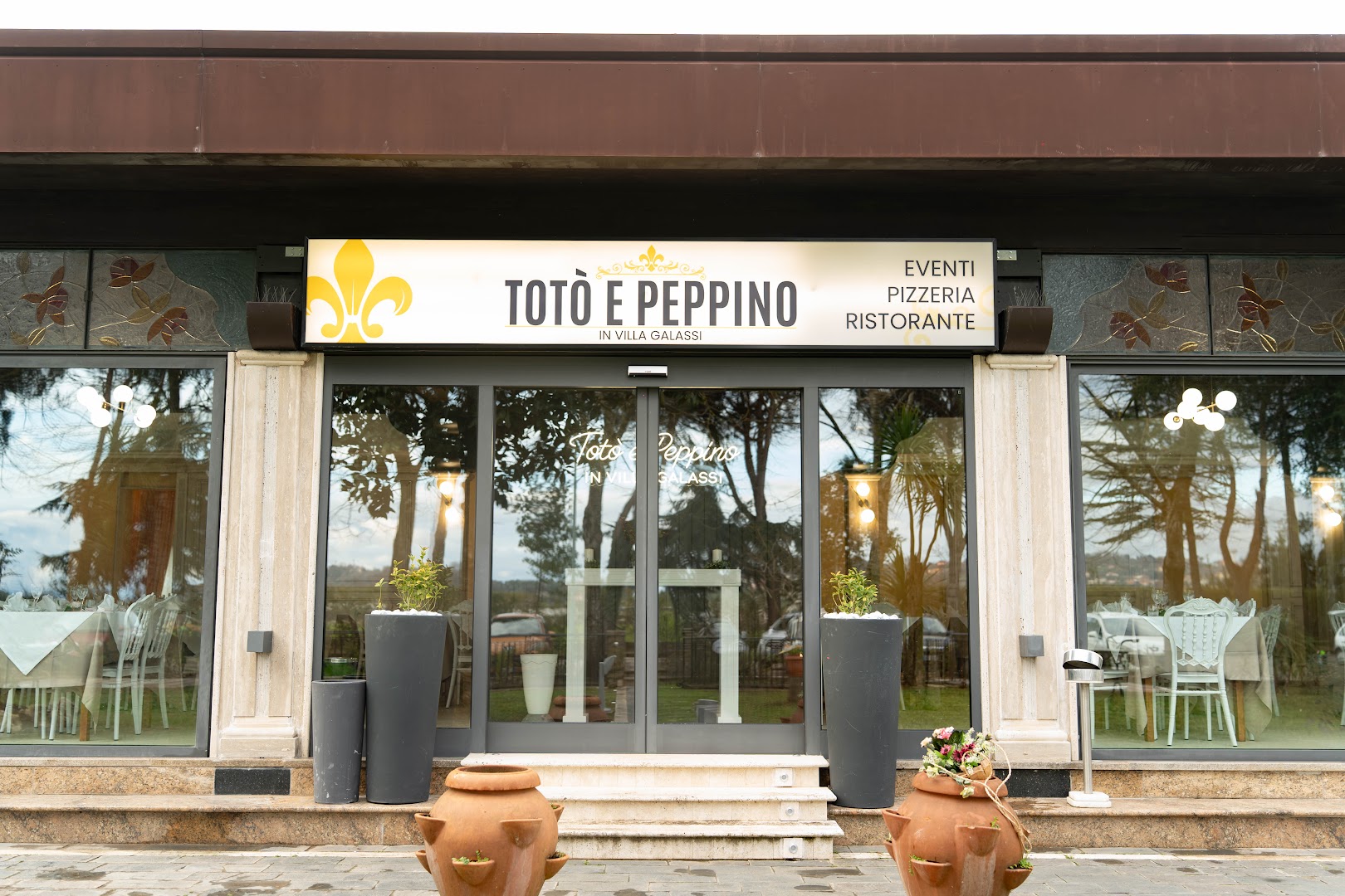 Totò e Peppino in Villa Galassi
