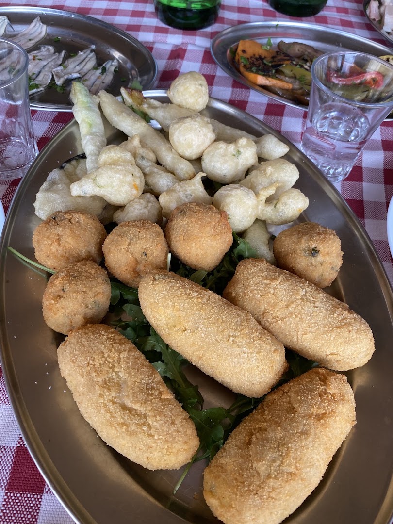 Totò, Eduardo e ... Pasta e fagioli