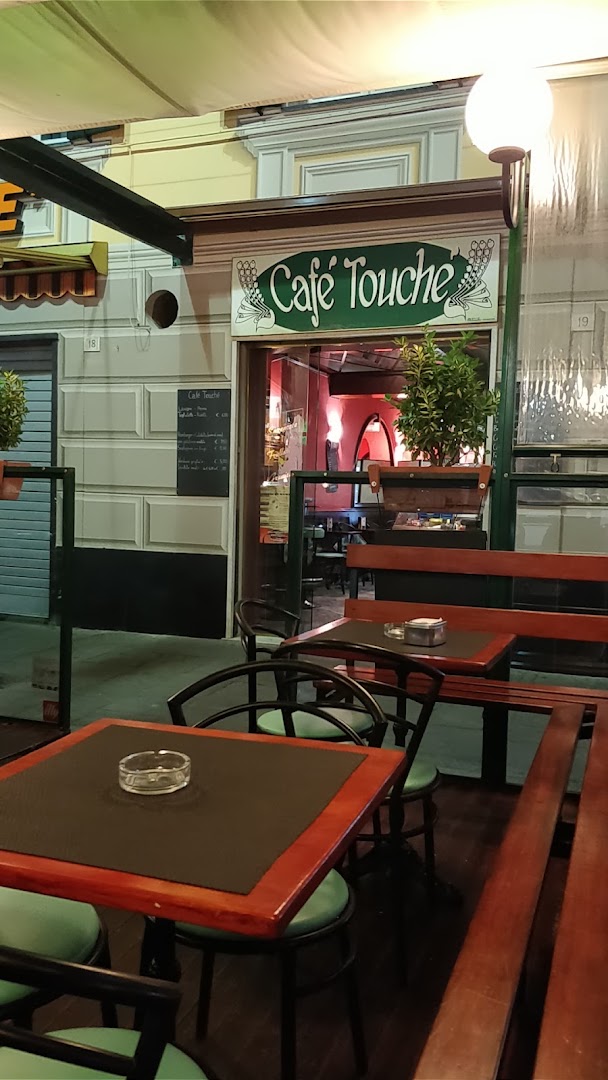 Touche' Bar