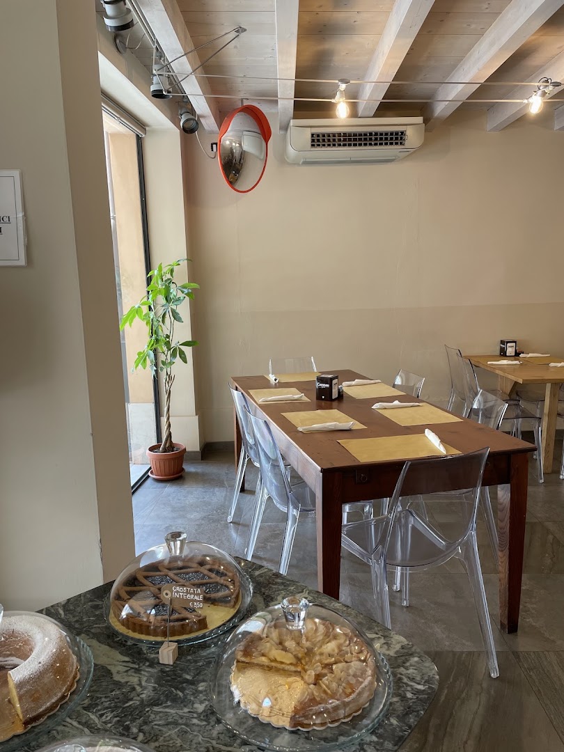 Tout Court Café, Brescia